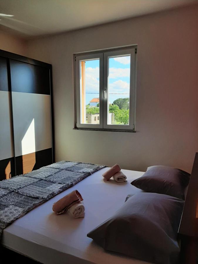 Ferienwohnung Nozret Paljuv Exterior foto