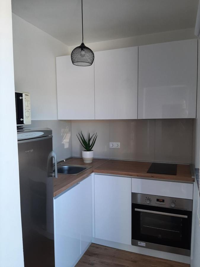Ferienwohnung Nozret Paljuv Exterior foto